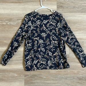 J.Jill Blue & pink Flowers full Sleeve Wearever Collection Top 100% Pima cotton